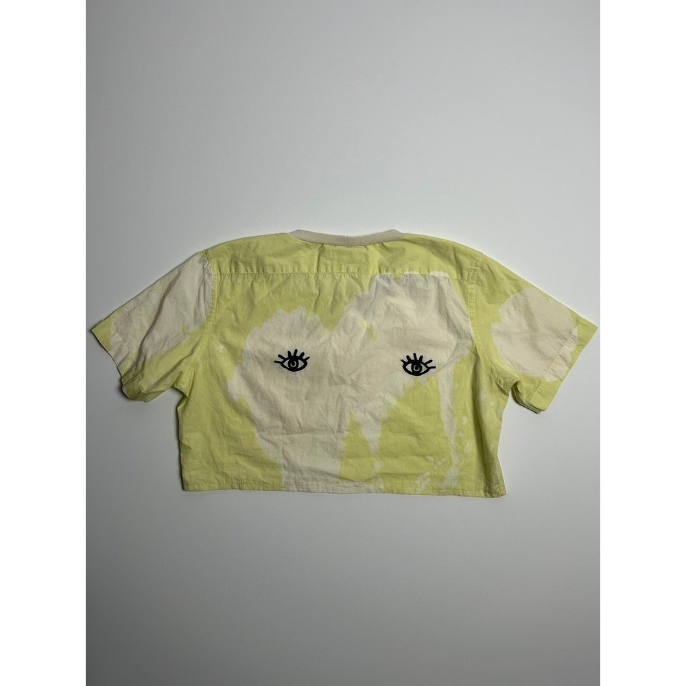 EMTREMIX Women Cropped Button Shirt L Abstract Eye Boxy Art to Wear Indie Y2K